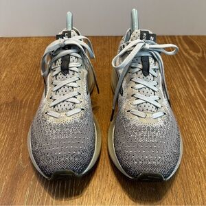 Brooks Levitate 2 Womens Grey White Neutral Running Shoes‎ 1202791B178 Size 7.5